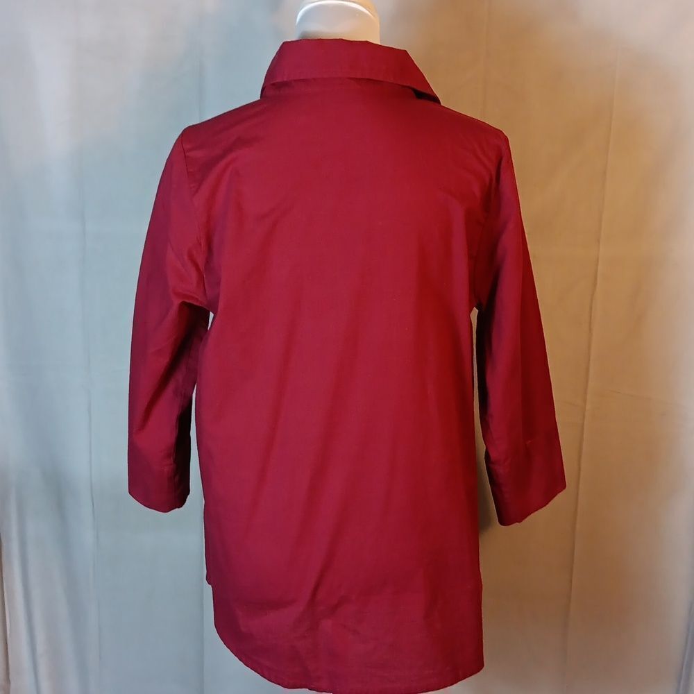 Collections Etc. Maroon Button Down Shirt with Floral Embroidery - Picture 4 of 6